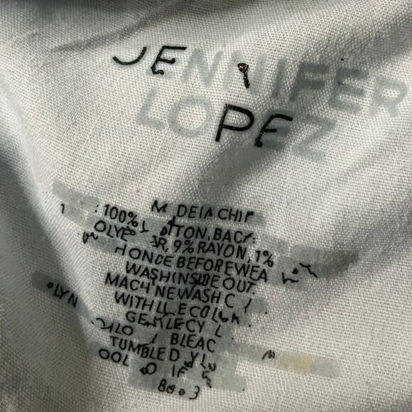 Jennifer Lopez Jeans Women's Size 8 Distressed Whiskers Stretched Denim - Picture 9 of 9